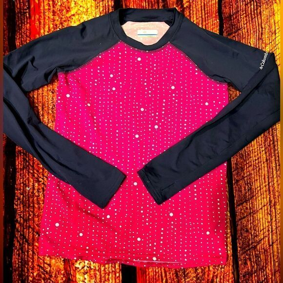 Columbia girls size large (14-16) omni-shade shirt. - Picture 1 of 3